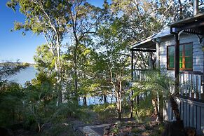 Eumarella Shores Noosa Lake Retreat