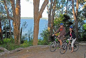 Eumarella Shores Noosa Lake Retreat