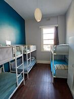 1849 Backpackers Hotel