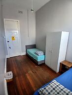 1849 Backpackers Hotel