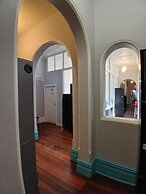 1849 Backpackers Hotel