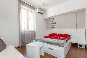 Apartments Aspalathos