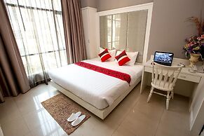 Hope Land Hotel Sukhumvit 46/1