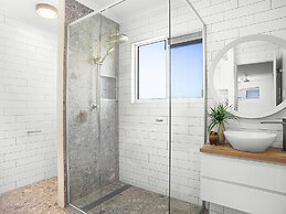 Burlington Holiday Apartments