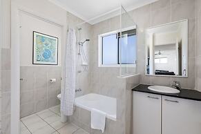 Burlington Holiday Apartments