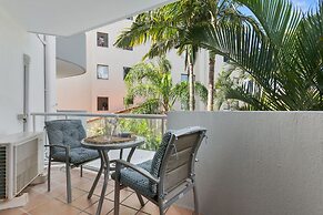 Burlington Holiday Apartments