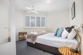 Burlington Holiday Apartments