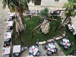 Hotel Monte Cristo