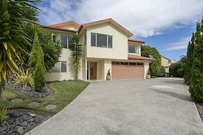 Seascape Villa Bed & Breakfast
