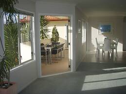Seascape Villa Bed & Breakfast