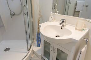 Seascape Villa Bed & Breakfast