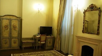 Palaiologos Luxury City Hotel
