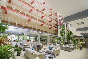 Hotel Regina Resort & Convenciones