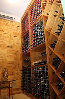 Lake Vilas Charm Hotel & Spa