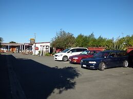 Racecourse Backpackers Hostel