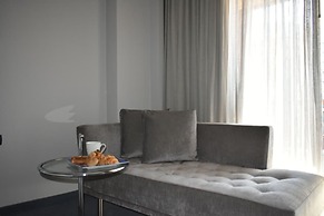 ParkTower Suites
