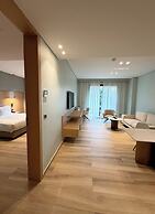 ParkTower Suites