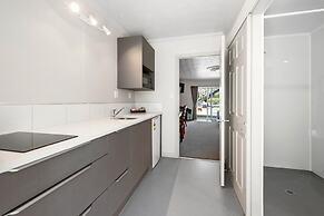 Ashleigh Court Motel