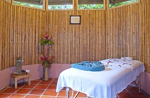 Finca Luna Nueva Lodge