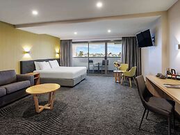 Mercure Melbourne Caroline Springs