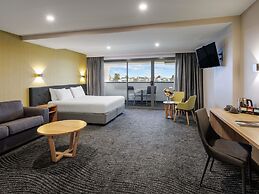 Mercure Melbourne Caroline Springs