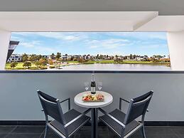 Mercure Melbourne Caroline Springs