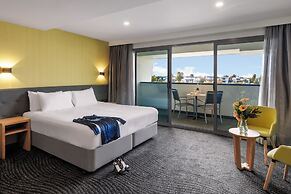 Mercure Melbourne Caroline Springs
