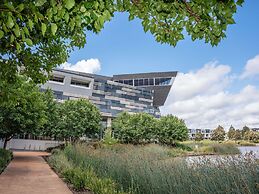 Mercure Melbourne Caroline Springs