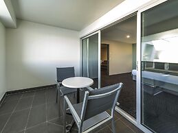 Mercure Melbourne Caroline Springs