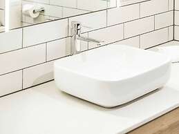 Mercure Melbourne Caroline Springs