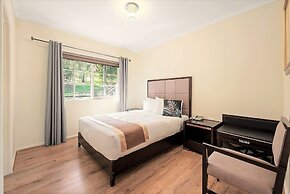 Eltham Gateway Hotel