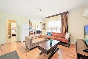 Eltham Gateway Hotel