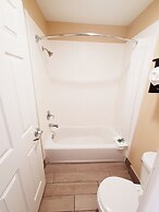 Captain's Quarters Inn