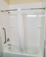 Captain's Quarters Inn