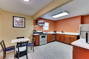 Captain's Quarters Inn