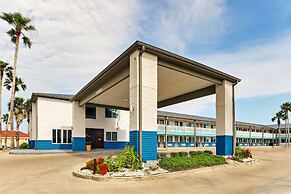 Captain's Quarters Inn