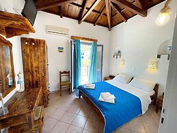 Aquarius Village Agistri