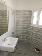 Melissa Apartments, Studios & Suites