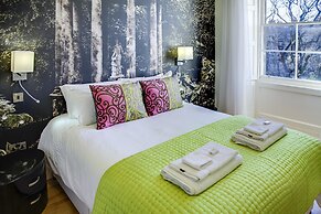 Clarendon Luxury Apartments