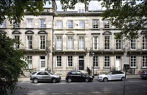 Clarendon Luxury Apartments