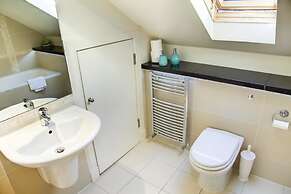 Clarendon Luxury Apartments