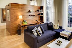 Clarendon Luxury Apartments