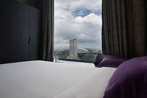 V Hotel Lavender