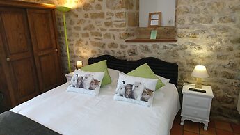 Hotel La Bastie D Urfe
