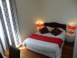Hotel La Bastie D Urfe