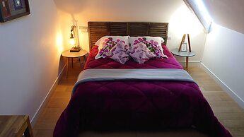 Hotel La Bastie D Urfe