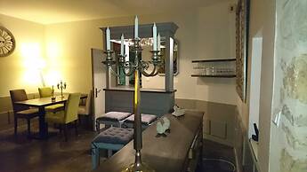 Hotel La Bastie D Urfe