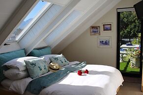 185 on Beach Boutique Suites and Apartments