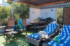 185 on Beach Boutique Suites and Apartments