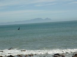 185 on Beach Boutique Suites and Apartments